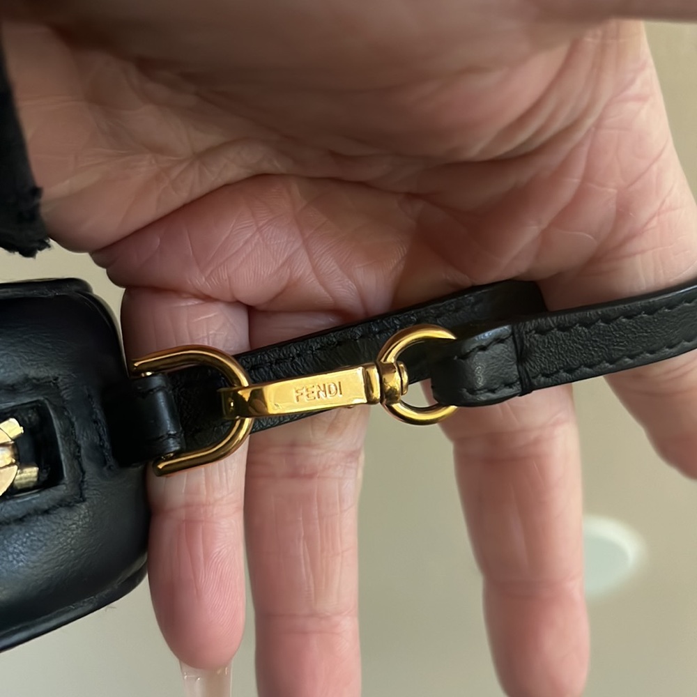 Fendi Bag - Picture 3 of 5